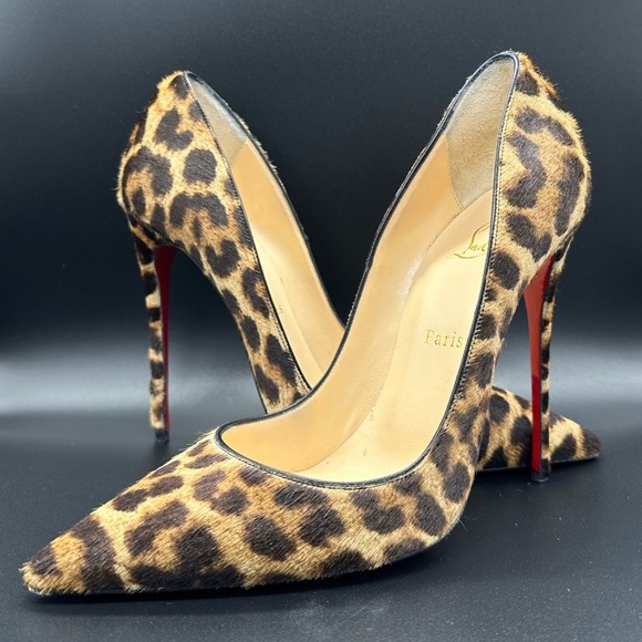 Christian Louboutin Shoes - 🔥👠 HOT SHOE ALERT! Christian Louboutin So Kate 120mm 👠🔥